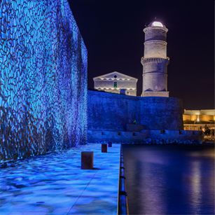 en bateau de nuit à Marseille